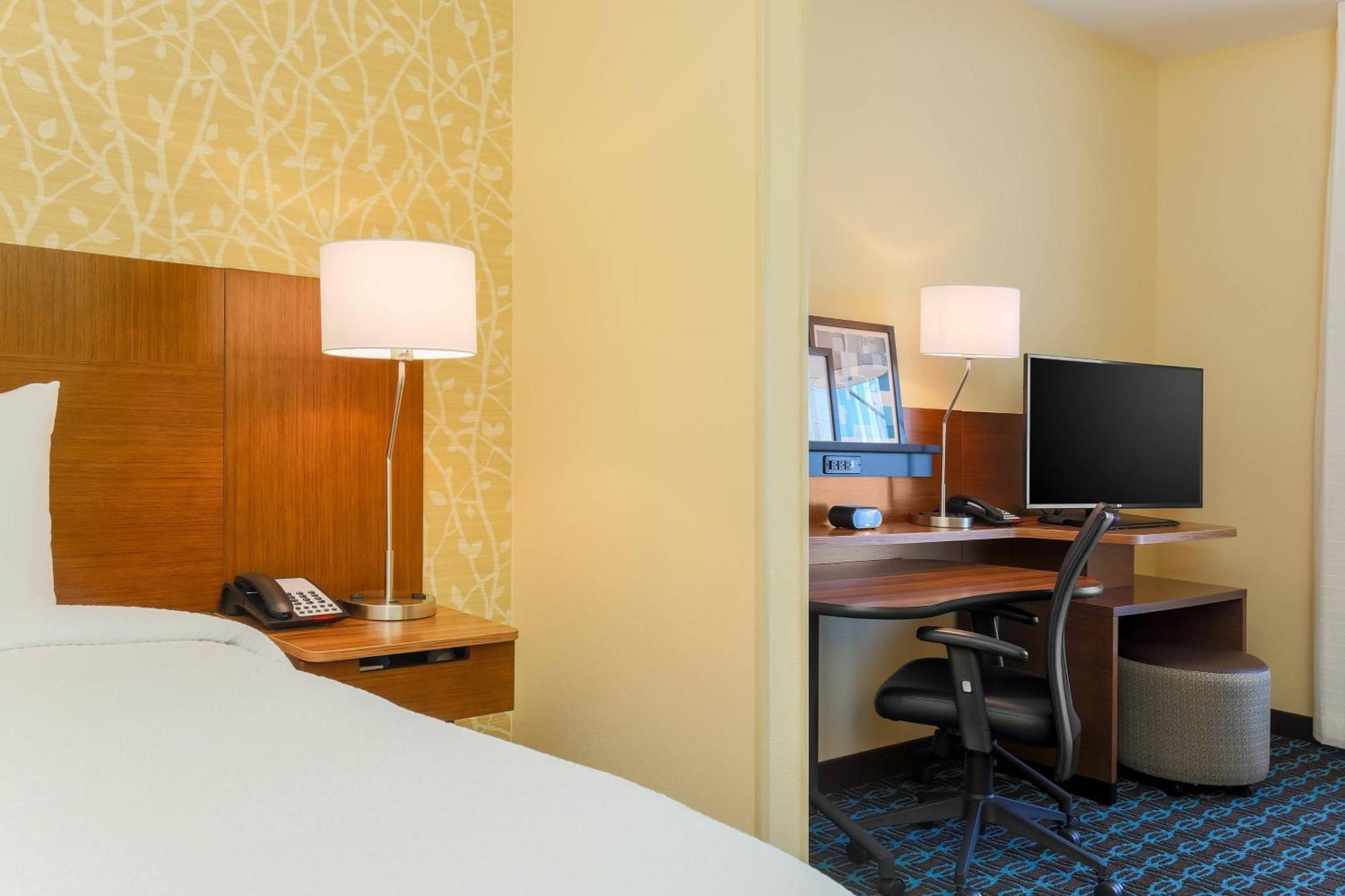 Fairfield Inn & Suites By Marriott Alexandria Exterior foto