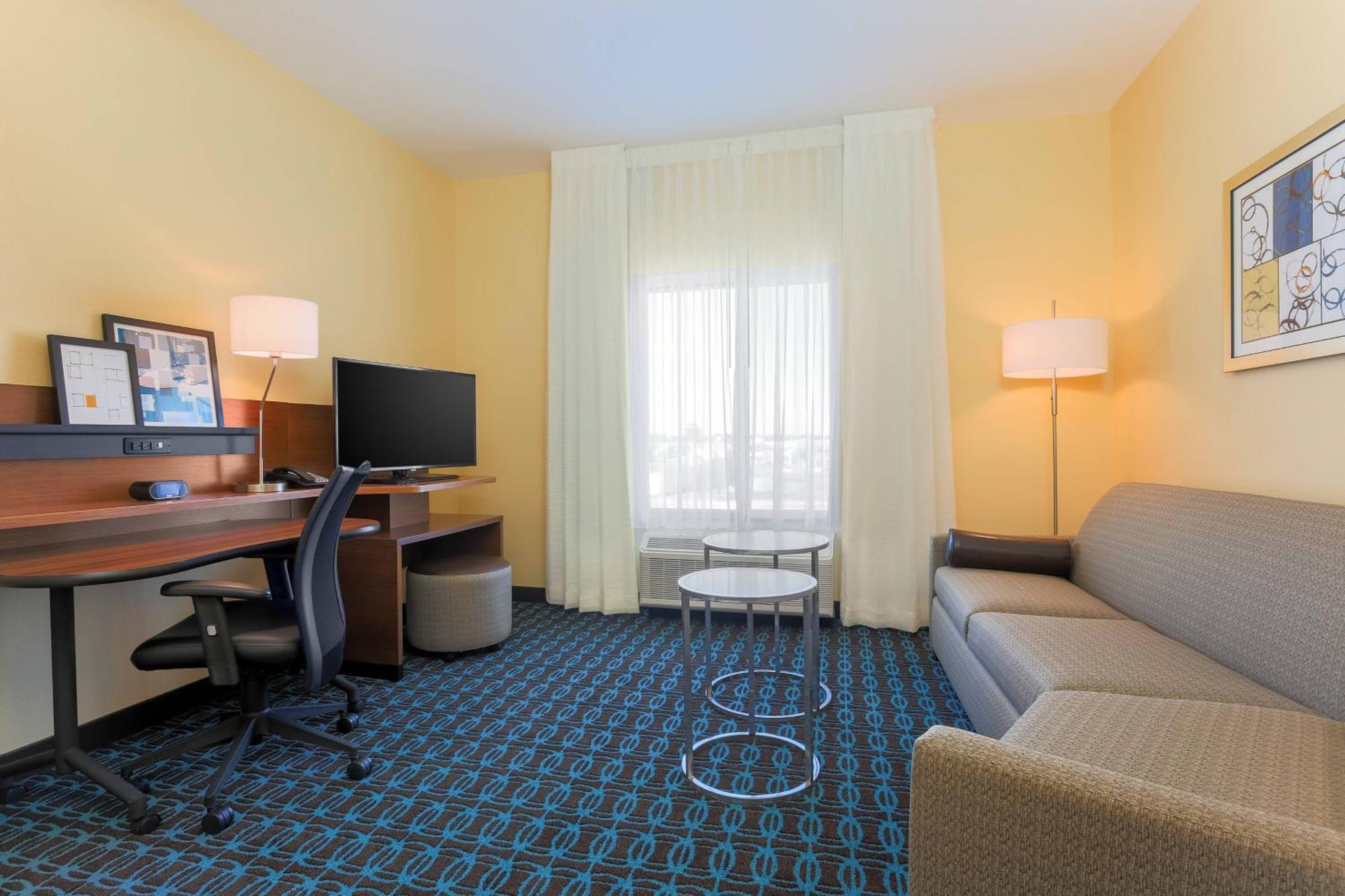Fairfield Inn & Suites By Marriott Alexandria Exterior foto